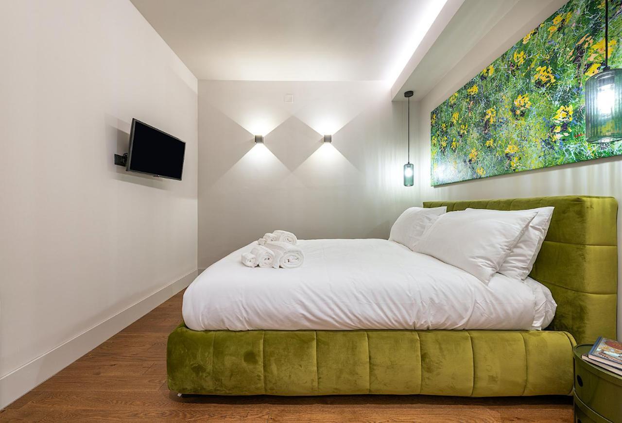 Vicomillesuites カリアリ エクステリア 写真