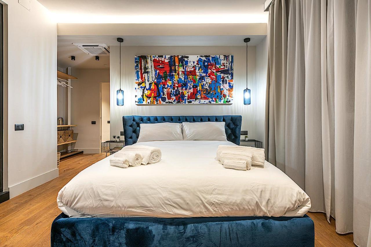 Vicomillesuites カリアリ エクステリア 写真