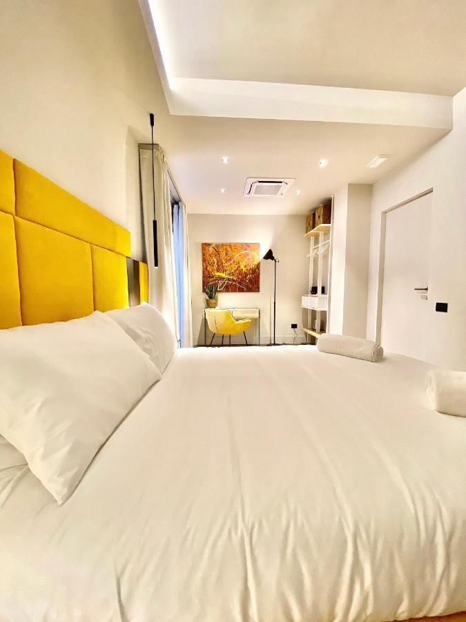 Vicomillesuites カリアリ エクステリア 写真